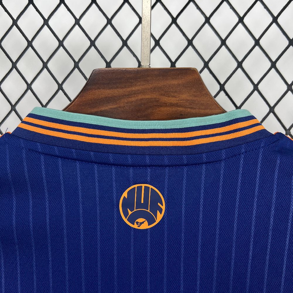 NEWCASTLE 25-26 TROISIÈME MAILLOT