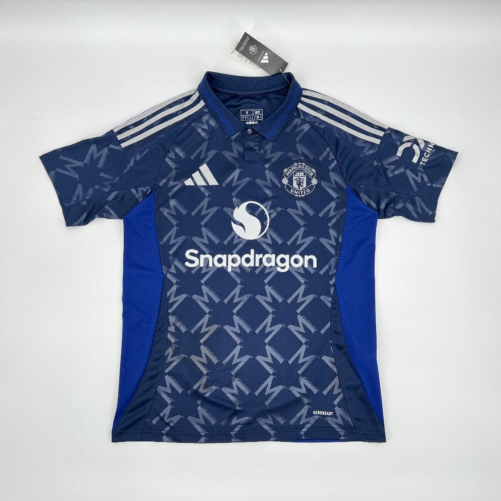 MANCHESTER UNITED 24-25 BORTATRÖJA