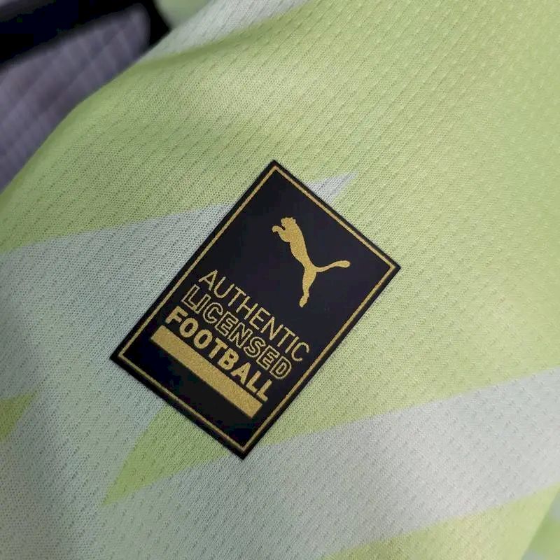 MANCHESTER CITY 23-24 GOALKEEPER SHIRT