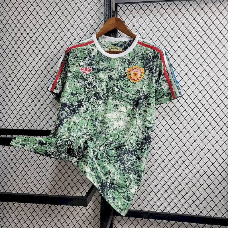 MANCHESTER UNITED - SPECIAL EDITION
