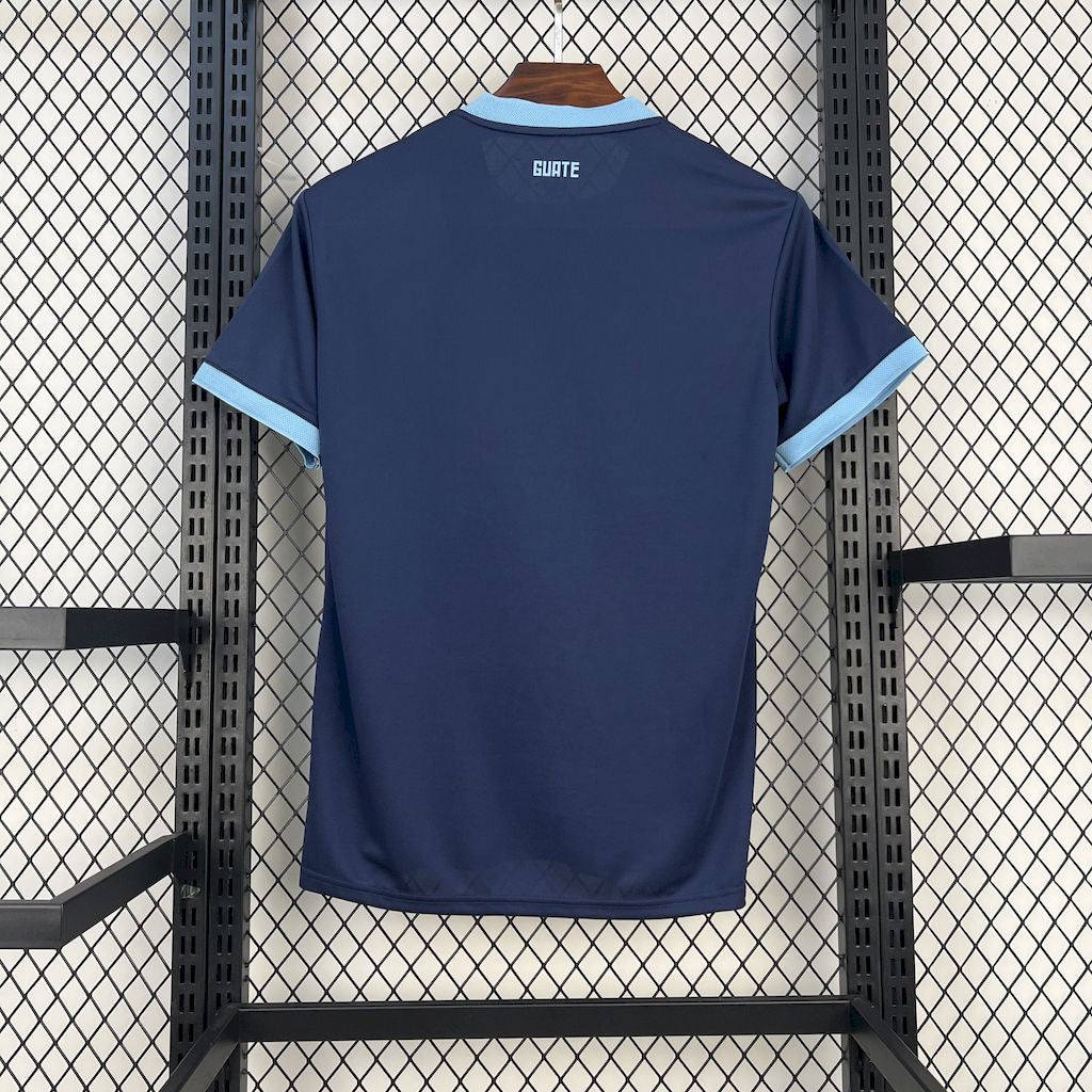 GUATEMALA 25-26 BORTATRÖJA