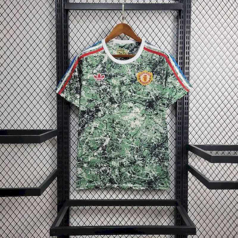MANCHESTER UNITED - SPECIAL EDITION