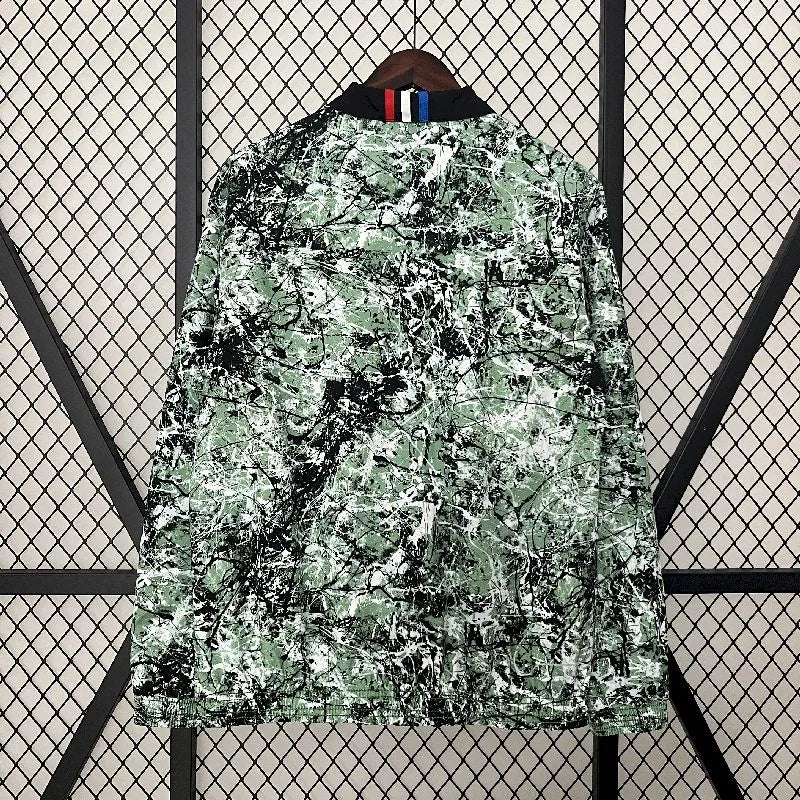 MANCHESTER UNITED - (DUBBEL-SIDAD) VINDJACKA