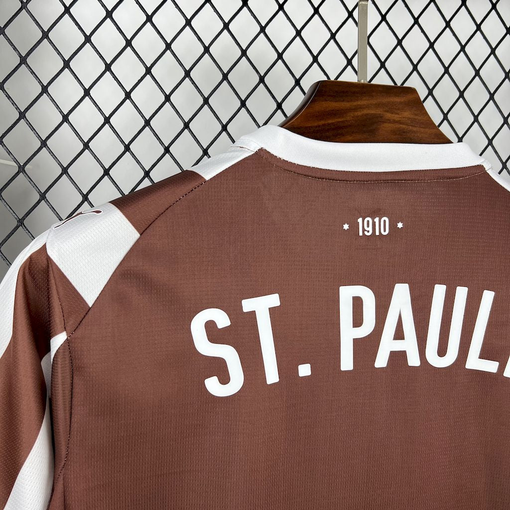 ST. PAULI 25-26 HEMMATRÖJA