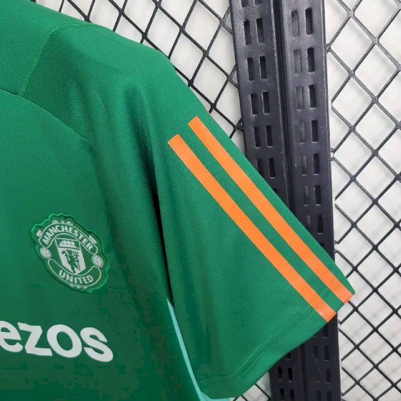 MANCHESTER UNITED - TRÄNINGSTRÖJA