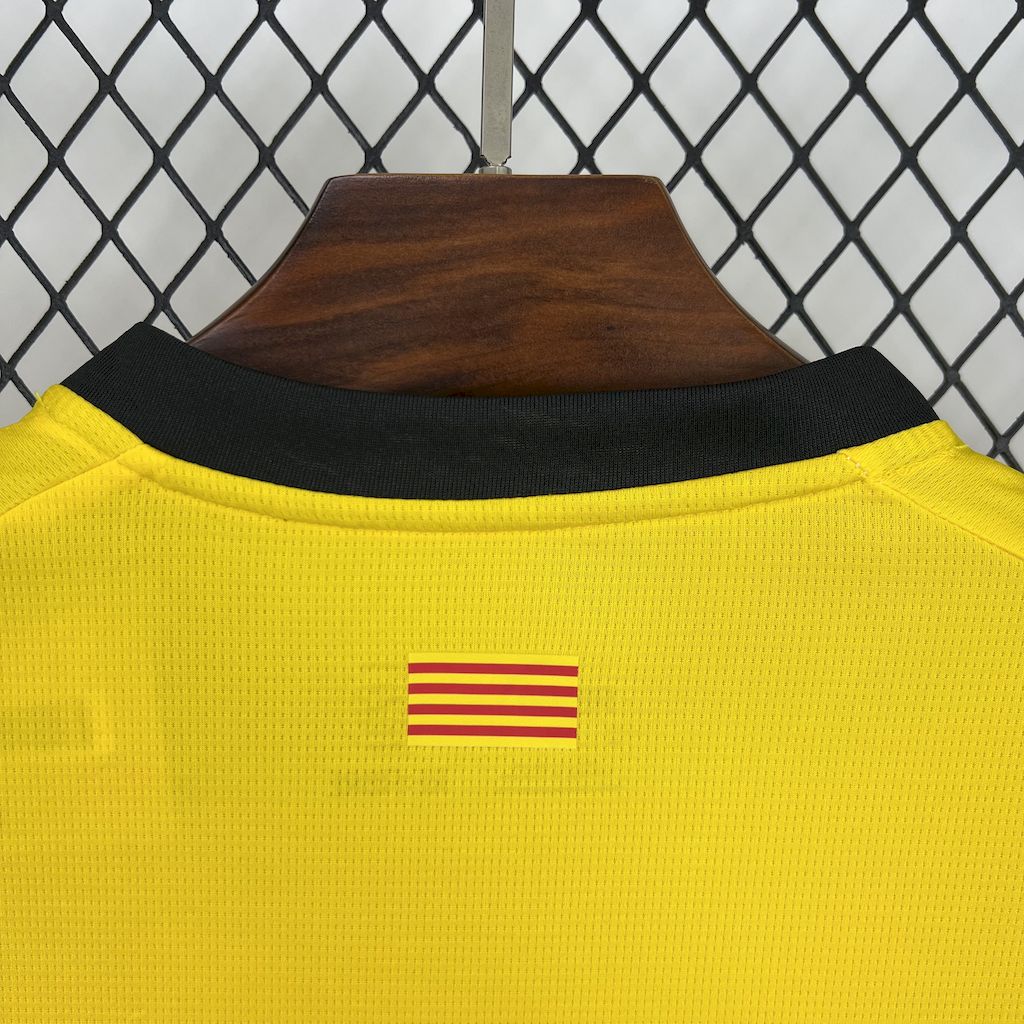 GIRONA 25-26 BORTATRÖJA