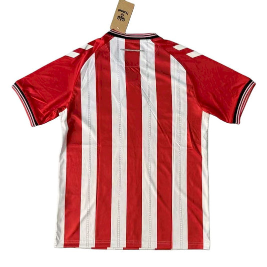 SUNDERLAND 25-26 HEMMATRÖJA