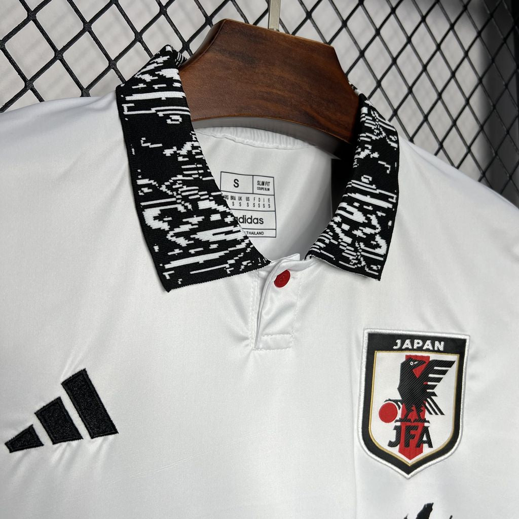 JAPAN - SPECIAL EDITION