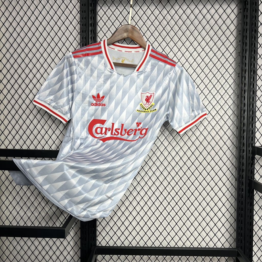 LIVERPOOL RETRO - SPECIAL EDITION