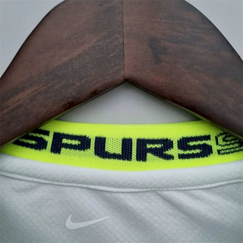TOTTENHAM 22-23 HEMMATRÖJA