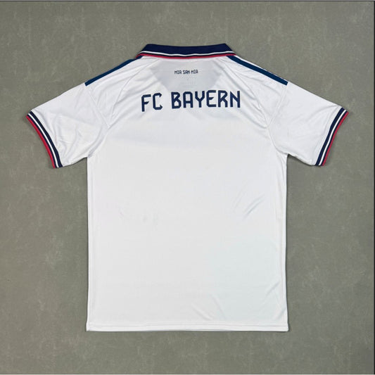 BAYERN MUNCHEN 26-27 BORTATRÖJA