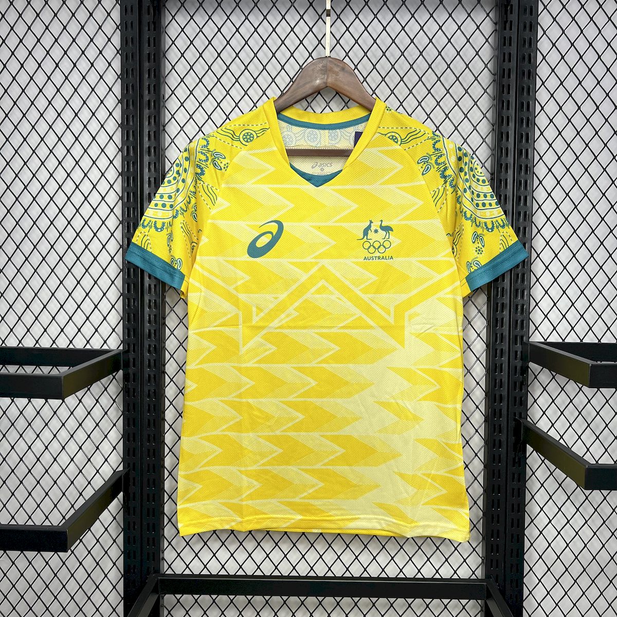 AUSTRALIEN 24-25 HEMMATRÖJAN
