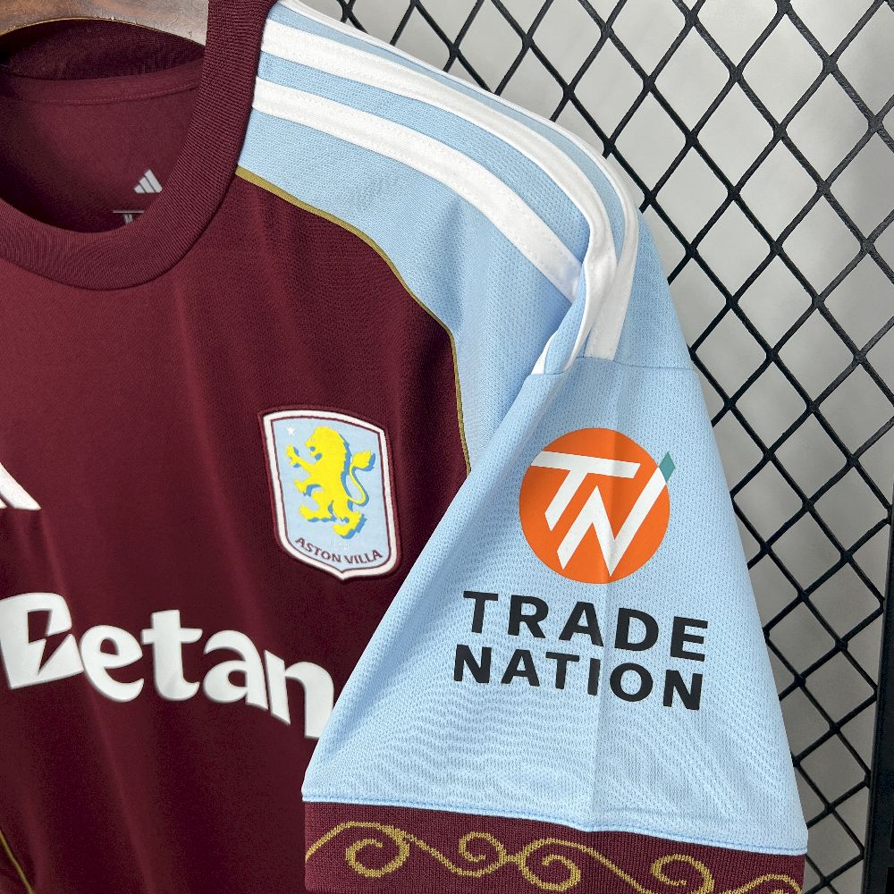 ASTON VILLA 25-26 HEMMATRÖJA
