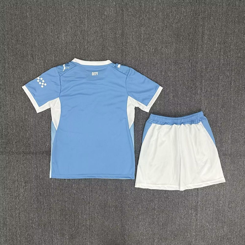 MANCHESTER CITY BARN 26-27 HEMMATRÖJA