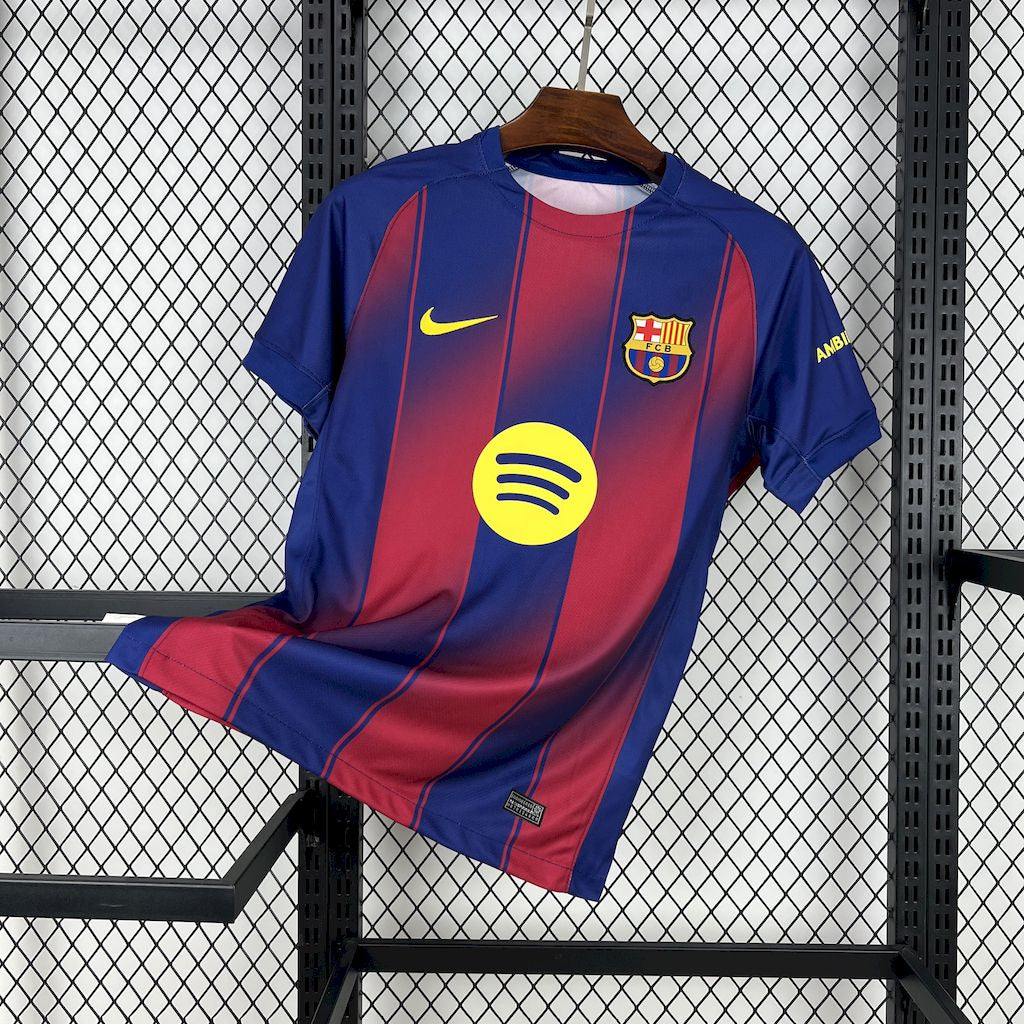 BARCELONA 25-26 HEMMATRÖJA