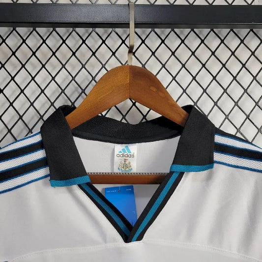NEWCASTLE RETRO 99-00 BORTATRÖJA