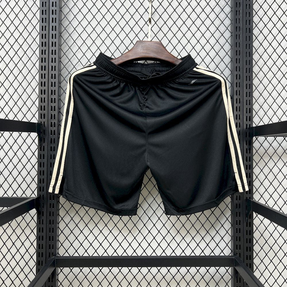 BAYERN MUNCHEN 25-26 TREDJETRÖJA