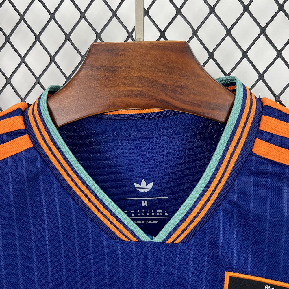 NEWCASTLE 25-26 TROISIÈME MAILLOT