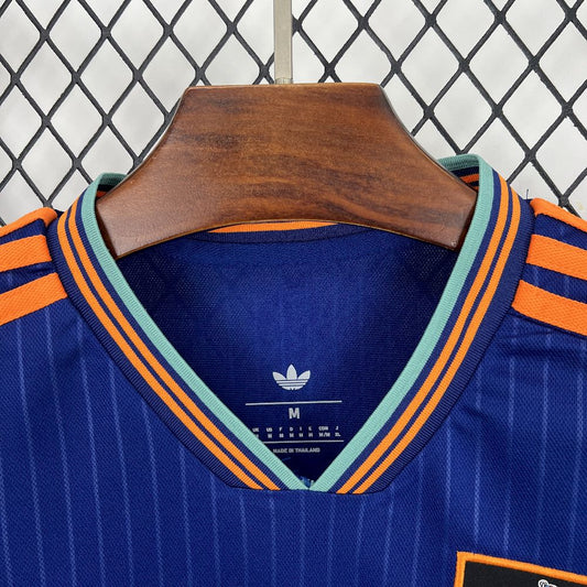 NEWCASTLE 25-26 TROISIÈME MAILLOT