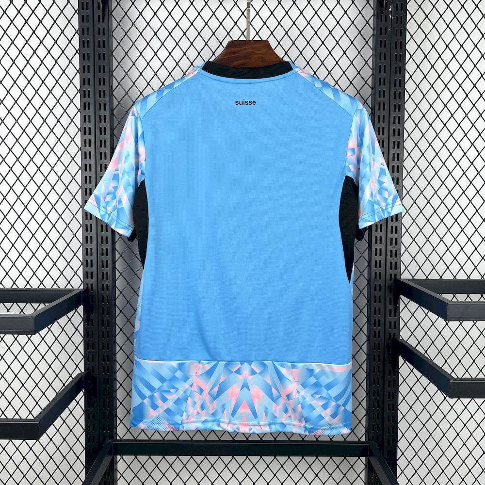 SCHWEIZ 2026 BORTATRÖJA