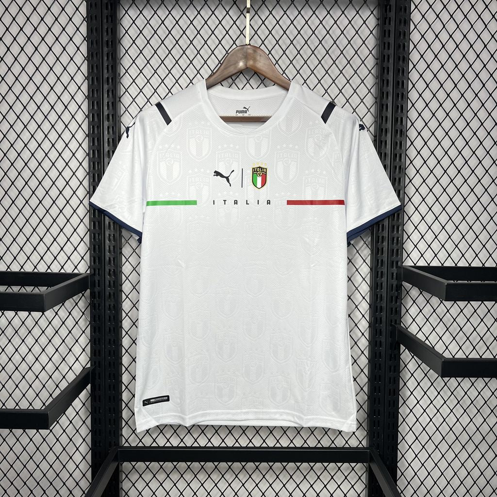 ITALIEN 2021 BORTATRÖJA