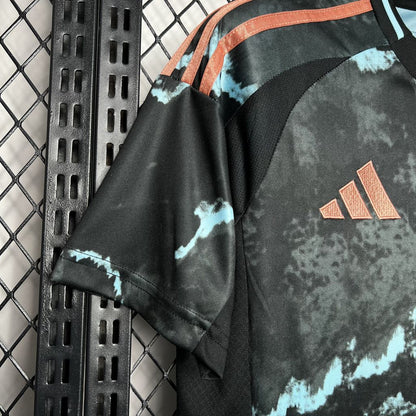 BAYERN MUNCHEN 24-25 BORTATRÖJA