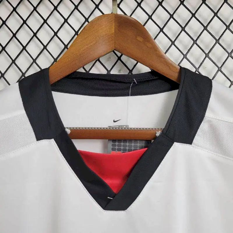 MANCHESTER UNITED RETRO 02-03 BORTATRÖJA