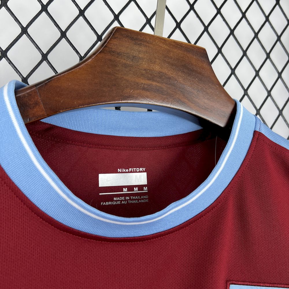 ASTON VILLA RETRO 09-10 HEMMATRÖJA