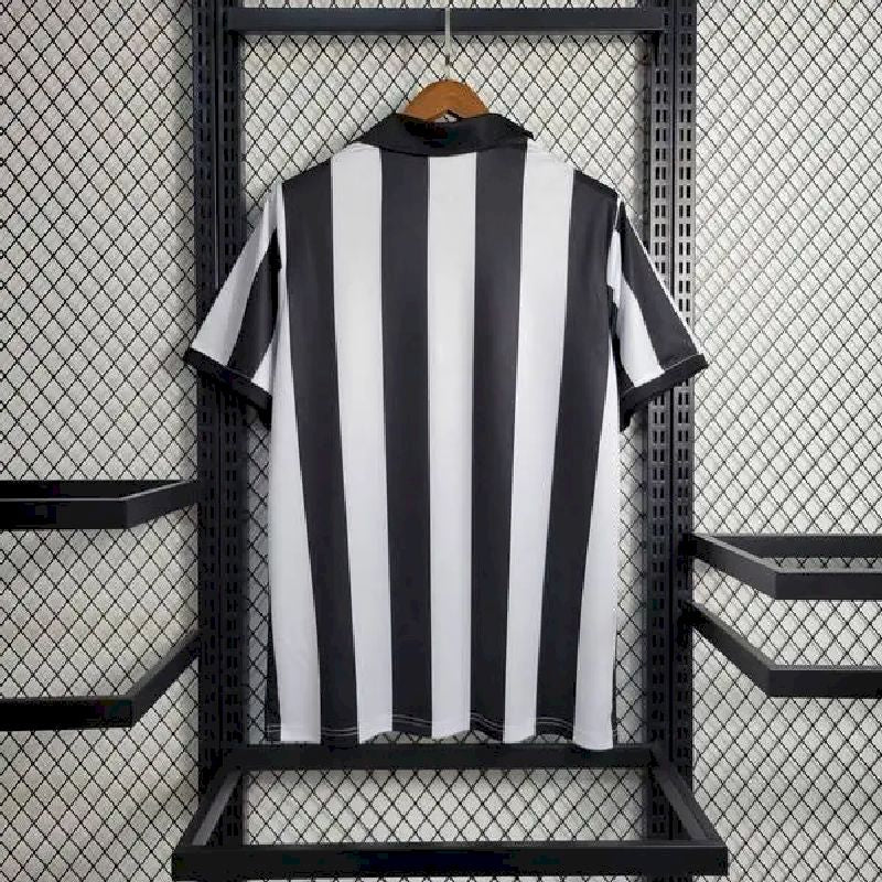 NEWCASTLE RETRO - SPECIAL EDITION