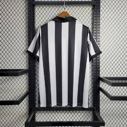 NEWCASTLE RETRO - SPECIAL EDITION