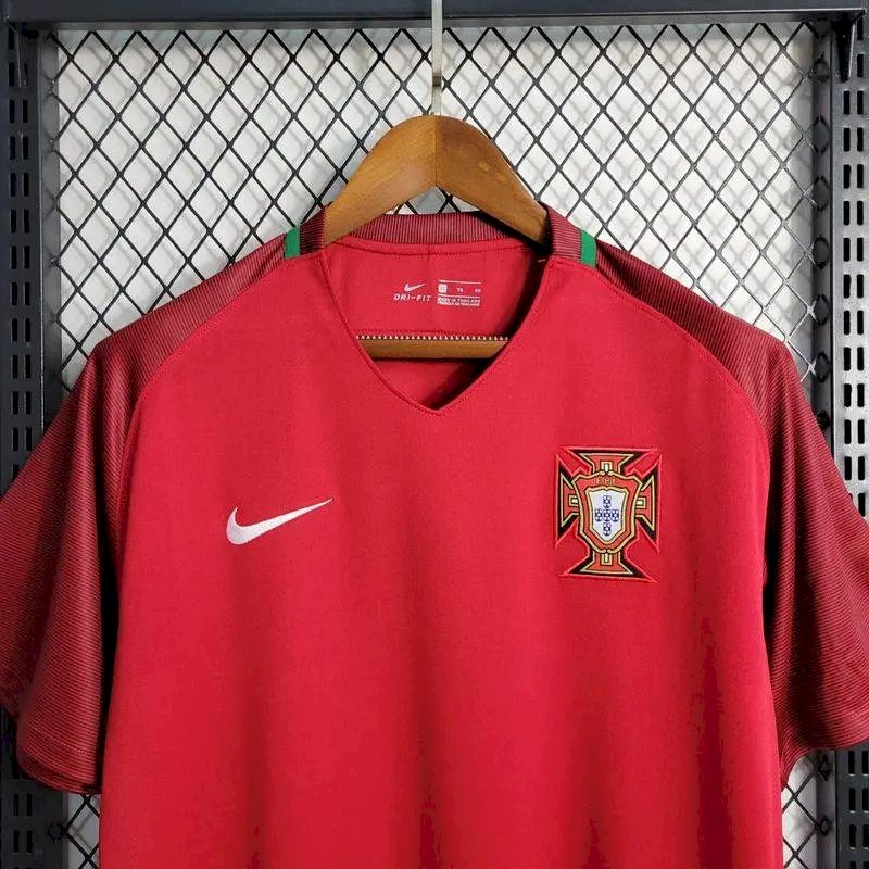 PORTUGAL RETRO 2016 HEMMATRÖJA