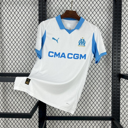 MARSEILLE 25-26 HEMMATRÖJA