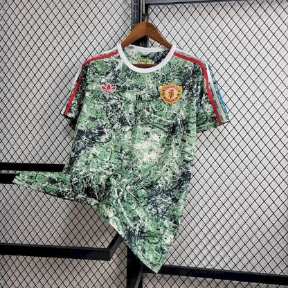 MANCHESTER UNITED - SPECIAL EDITION
