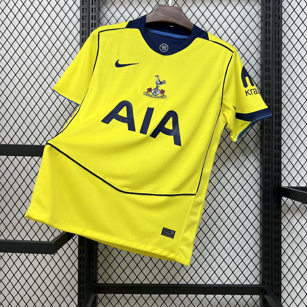 TOTTENHAM 25-26 TREDJETRÖJA