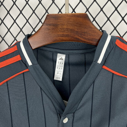 BAYERN MUNCHEN - SPECIAL EDITION