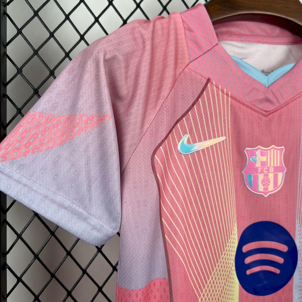 BARCELONA BARN - SPECIAL EDITION KIT