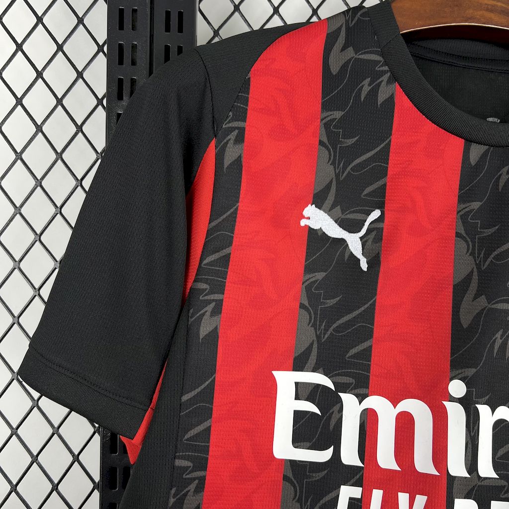 AC MILAN 25-26 HEMMATRÖJA