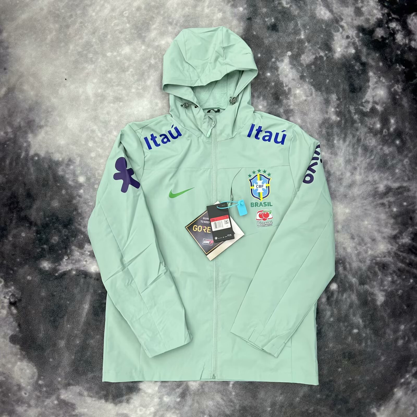 BRASILIEN - VINDJACKA