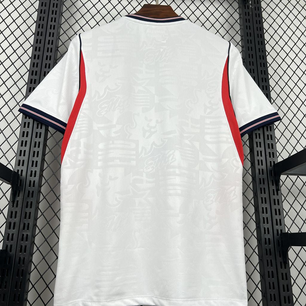ENGLAND 2026 HEMMATRÖJA