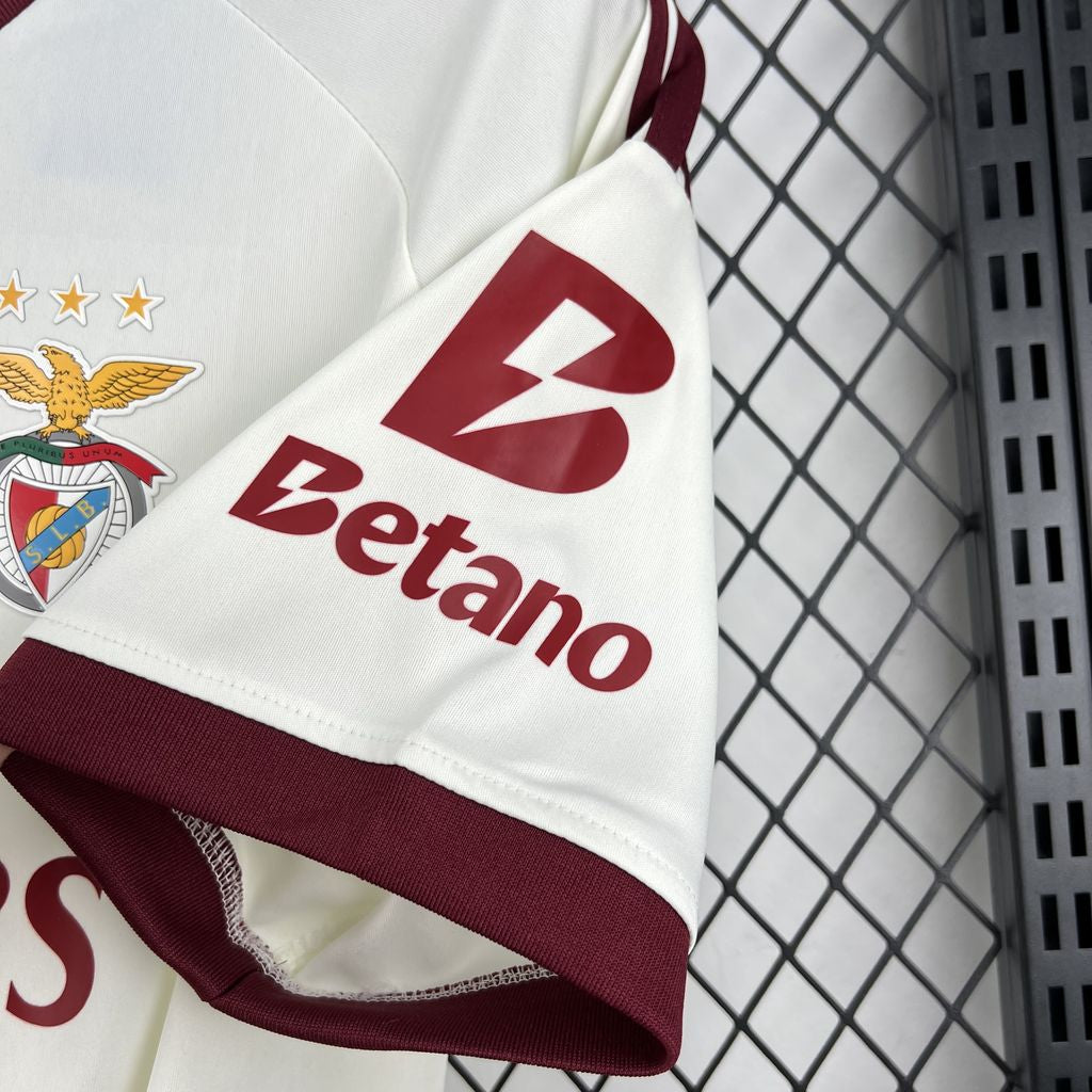 BENFICA 26-27 BORTATRÖJA