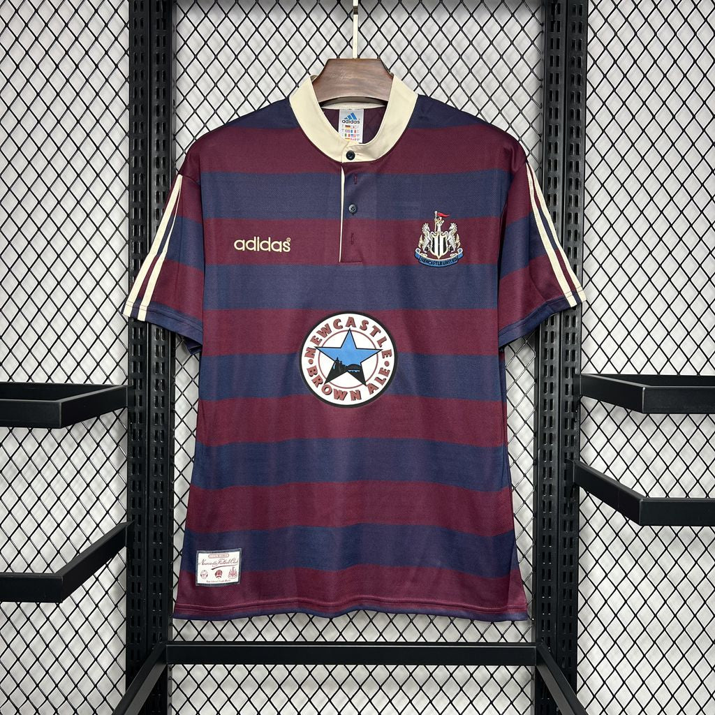 NEWCASTLE RETRO 95-96 BORTATRÖJA