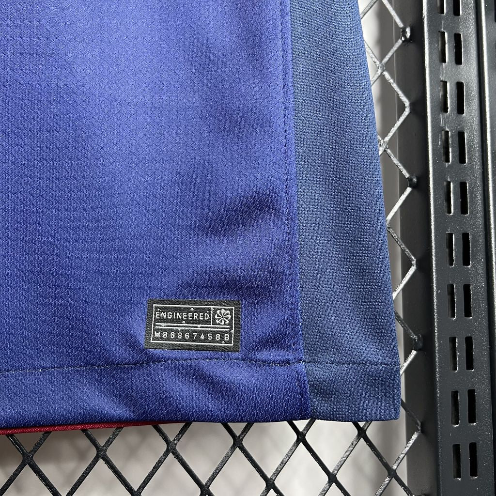 BARCELONA 24-25 HEMMATRÖJA