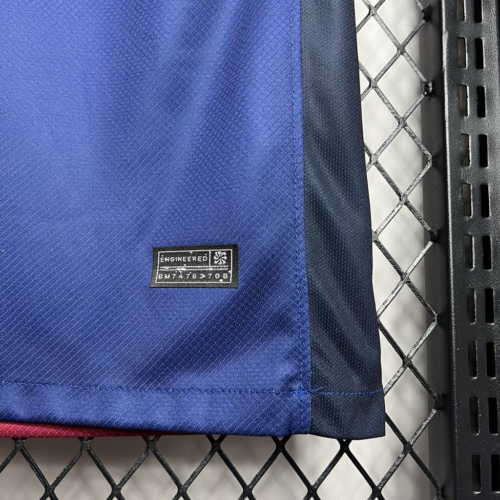 BARCELONA 24-25 HEMMATRÖJA