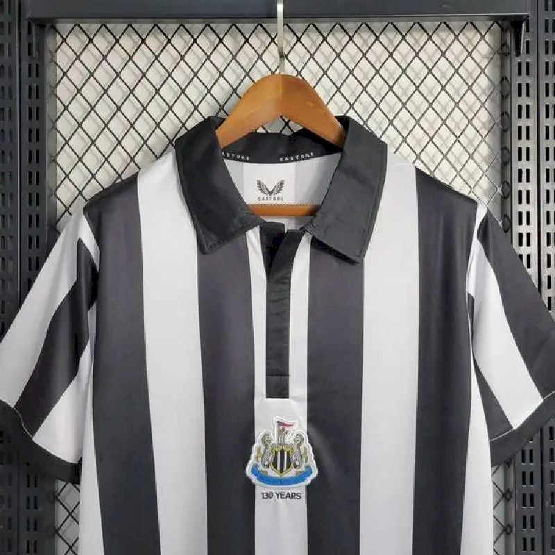 NEWCASTLE RETRO - SPECIAL EDITION
