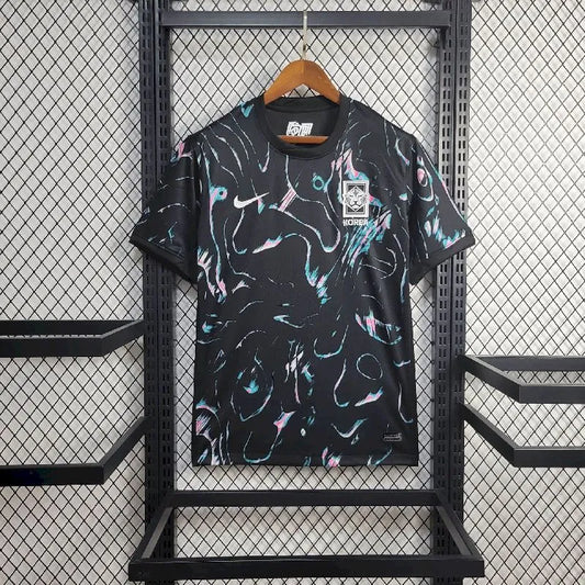 SYD KOREA 24-25 BORTATRÖJA