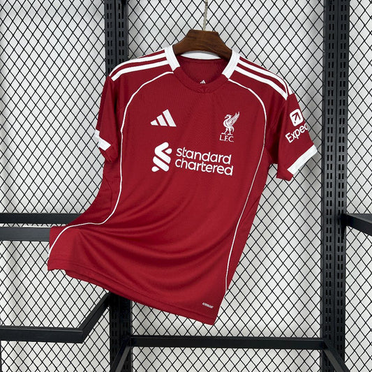 LIVERPOOL 25-26 HEMMATRÖJA