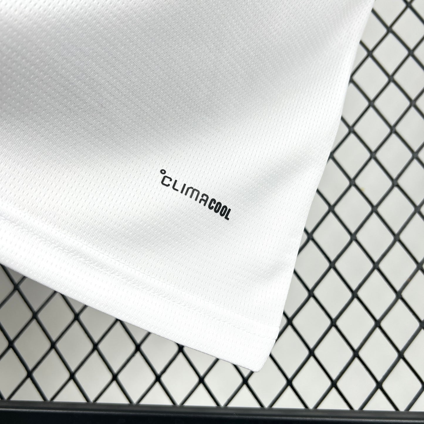 FÖRENADE ARABEMIRATEN 2026 HEMMATRÖJA