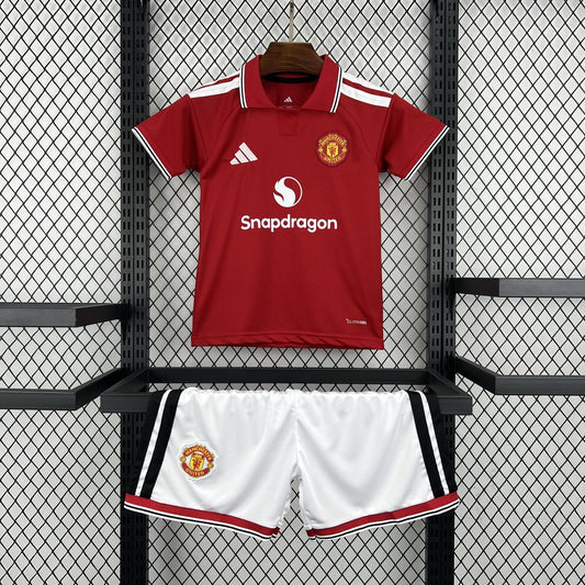MANCHESTER UNITED BARN 26-27 HEMMATRÖJA
