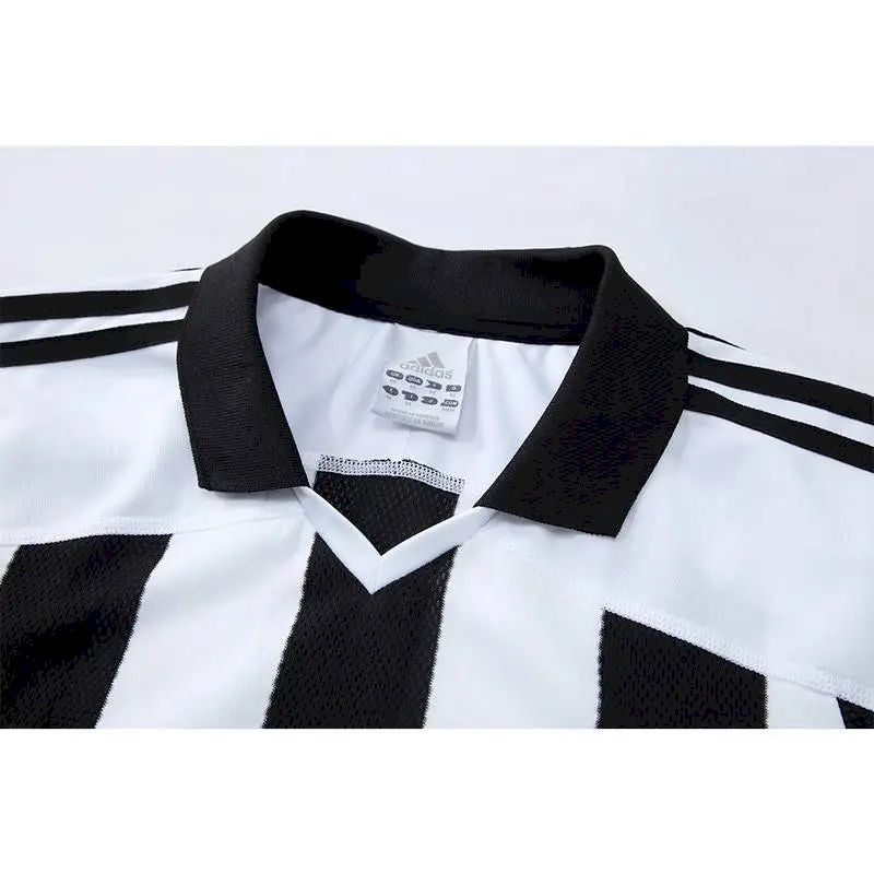 NEWCASTLE RETRO 03-05 HEMMATRÖJA