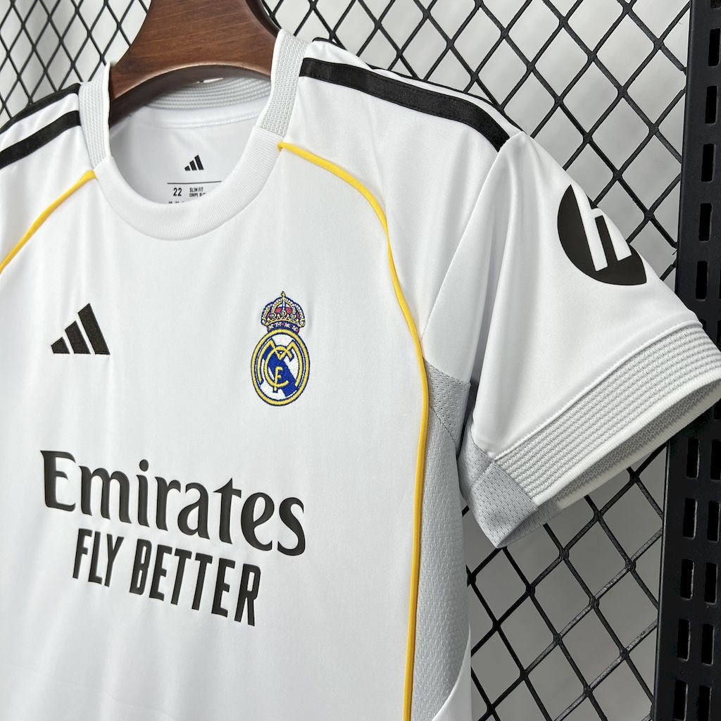 REAL MADRID BARN 25-26 HEMMATRÖJA